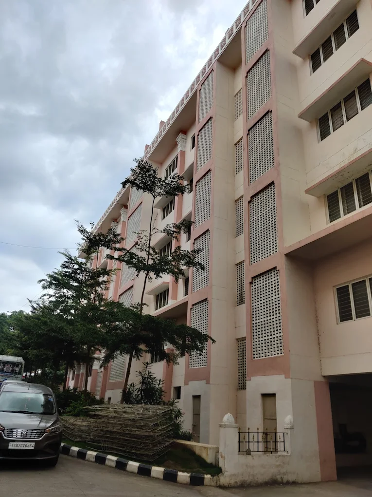 Building and surroundings in Tirumala